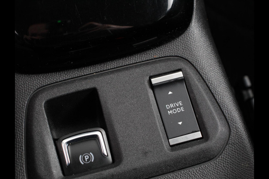 Opel Corsa 1.2 100pk Automaat Elegance | Navigatie | Apple Carplay/Android Auto | Camera | Airco | Parkeer sensoren V+A | Lichtmetalen Velgen | Cruise Control | Digitale Cockpit | Extra Getint Glas