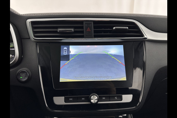 MG ZS EV Luxury 45 kWh {SOH-91%} (INCL-BTW) Aut. *PANO | LEATHER | CCS-FASTLOADER | KEYLESS | NAVI-FULLMAP | ADAPTIVE-CRUISE | CAMERA | HEATED-SPORTSEATS | CARPLAY | BLINDSPOT | DAB | LANE-ASSIST | 17''ALU*
