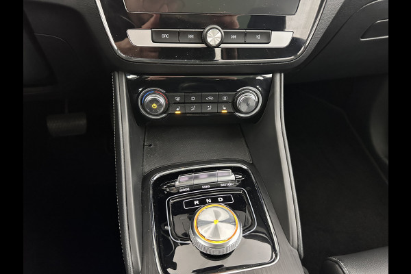MG ZS EV Luxury 45 kWh {SOH-91%} (INCL-BTW) Aut. *PANO | LEATHER | CCS-FASTLOADER | KEYLESS | NAVI-FULLMAP | ADAPTIVE-CRUISE | CAMERA | HEATED-SPORTSEATS | CARPLAY | BLINDSPOT | DAB | LANE-ASSIST | 17''ALU*