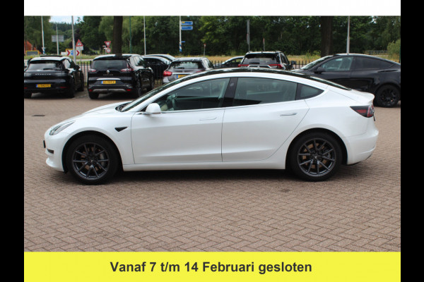 Tesla Model 3 Standard RWD Plus 60 kWh / Autopilot / Panoramadak / Camera / Premium Audio / 18'' / Leder