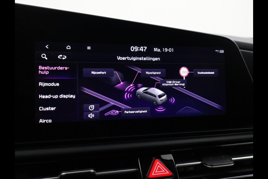 Kia Niro EV EXECUTIVE 64.8 kWh *5.677 KM* + LEDER | STOELVENTILATIE | HEAD-UP | HARMAN/KARDON | STOELVERW. V+A