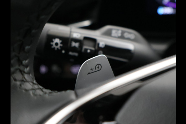 Kia Niro EV EXECUTIVE 64.8 kWh *5.677 KM* + LEDER | STOELVENTILATIE | HEAD-UP | HARMAN/KARDON | STOELVERW. V+A