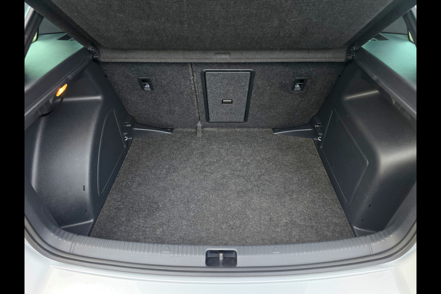 Škoda Rapid Spaceback 1.0 TSI Greentech Clever - 110 Pk - Euro 6 - AUTOMAAT - Navi - PDC V+A