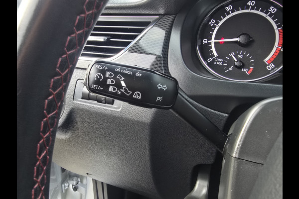 Škoda Rapid Spaceback 1.0 TSI Greentech Clever - 110 Pk - Euro 6 - AUTOMAAT - Navi - PDC V+A