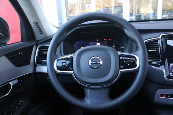 Volvo XC90 2.0 T8 455PK RECHARGE AWD ULTIMATE DARK | LUCHTVERING | PANORAMISCH SCHUIF / KANTELDAK | ELEKTRISCH UITKLAPBARE TREKHAAK | HEAD-UP DISPLAY | NAVIGATIE VIA GOOGLE-MAPS | ELEKTRISCH VERSTELBARE VOOR STOELEN MET GEHEUGEN | VOORSTOELEN VERWARMBAAR | ACHTERBANK VERWARMBAAR | 360° CAMERA | HARMAN / KARDON PREMIUM AUDIO SYSTEEM | APPLE CARPLAY / ANDROID-AUTO | KEYLESS ENTRY / START | STANDKACHEL | EXTRA GETINTE ACHTER RUITEN | VERDUISTERINGS GORDIJNEN ACHTER PORTIEREN | KINDERVERHOGING ACHTERBANK | ELEKTRISCHE ACHTERKLEP MET SENSOR |