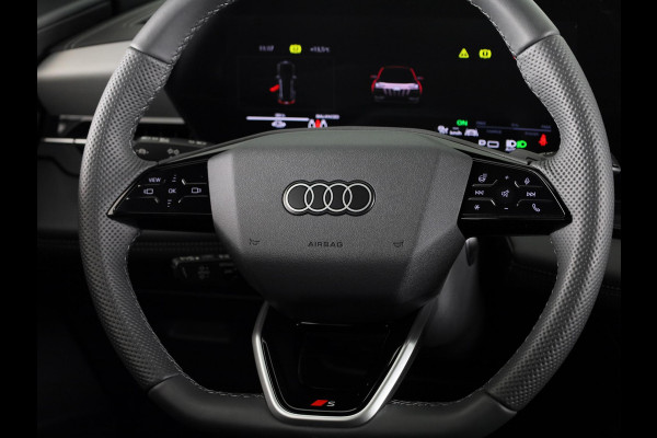 Audi Q6 e-tron S edition 83Kwh 252 pk SUV | Tech pakket plus | Glazen panoramadak | Lederen bekleding | Rode remzadels |