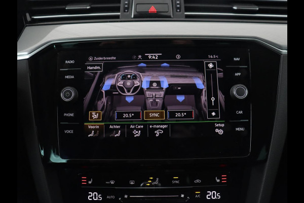 Volkswagen Passat 1.4 TSI PHEV GTE | Trekhaak | Stoelverwarming | Virtual Cockpit | Camera | Adaptive cruise | Carplay | Matrix LED | Navigatie | Climate control | Plug In