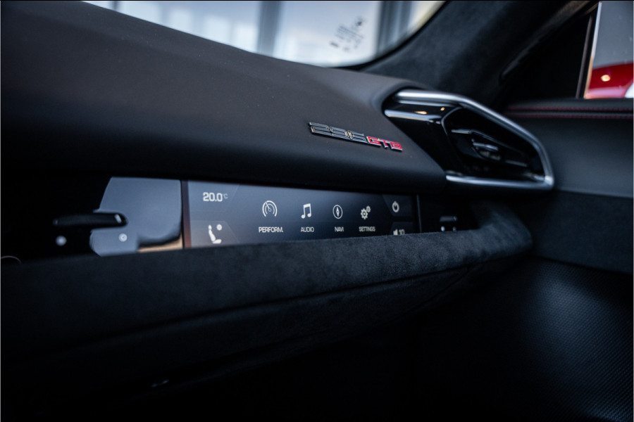 Ferrari 296 GTB 3.0 V6 - Rosso Imola | Origineel NL | Lift | Memory