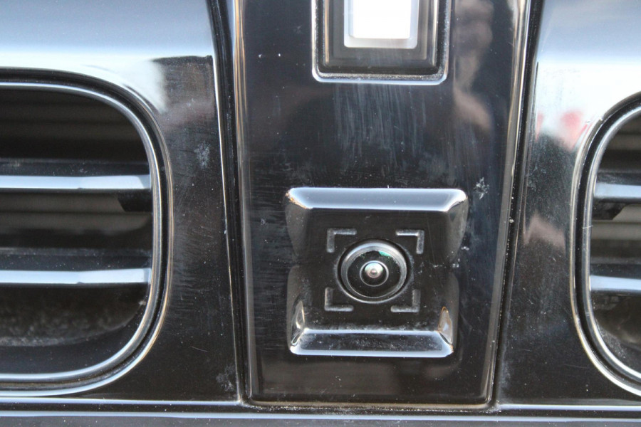 Lancia Ypsilon 1.2 110PK Turbo Hybrid LX | CAMERA VOOR/ ACHTER | ELEKTRISCH VERSTELBARE BESTUURDERSSTOEL | VELOURS BEKLEDING | STOEL VERWARMING | MASSAGEFUNCTIE BESTUURDERSSTOEL |  DRAADLOOS APPLE CARPLAY / ANDROID AUTO | DRAADLOZE TELEFOONLADER | DODEHOEK DETECTIE | CLIMATE CONTROL |