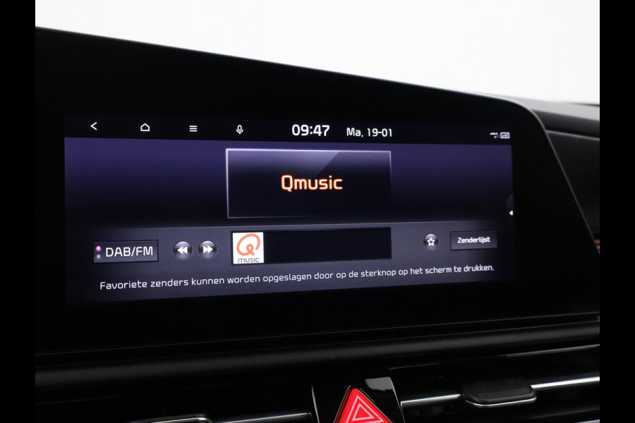 Kia Niro EV EXECUTIVE 64.8 kWh *5.677 KM* + LEDER | STOELVENTILATIE | HEAD-UP | HARMAN/KARDON | STOELVERW. V+A