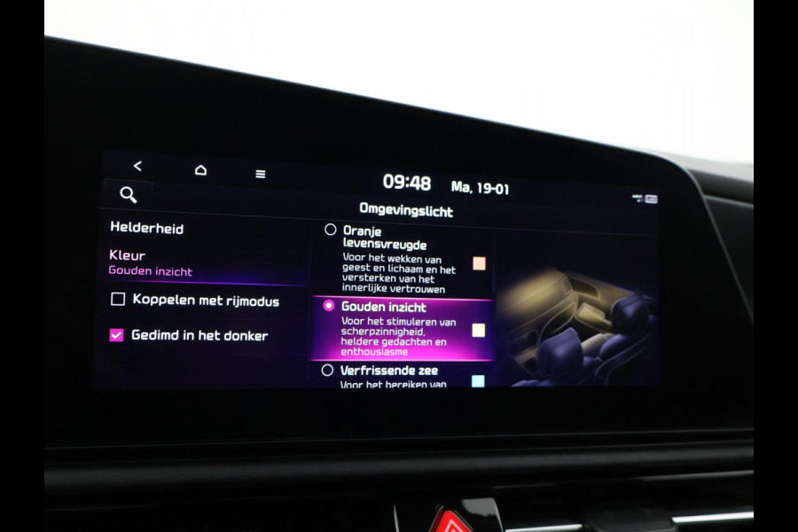 Kia Niro EV EXECUTIVE 64.8 kWh *5.677 KM* + LEDER | STOELVENTILATIE | HEAD-UP | HARMAN/KARDON | STOELVERW. V+A