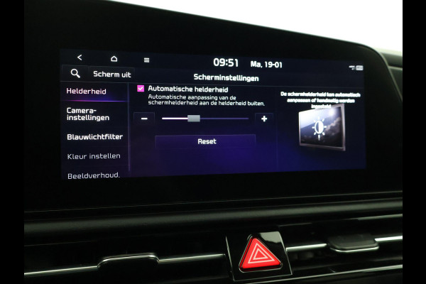 Kia Niro EV EXECUTIVE 64.8 kWh *5.677 KM* + LEDER | STOELVENTILATIE | HEAD-UP | HARMAN/KARDON | STOELVERW. V+A