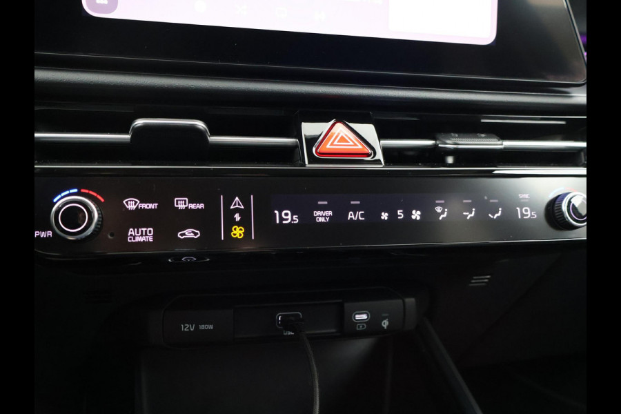 Kia Niro EV EXECUTIVE 64.8 kWh *5.677 KM* + LEDER | STOELVENTILATIE | HEAD-UP | HARMAN/KARDON | STOELVERW. V+A