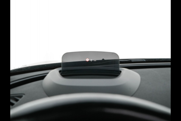 MINI Clubman 2.0 Cooper S ALL4 Premier Plus JCW (INCL-BTW) Aut * PANO | LEATHER | FULL-LED | HEATED-SPORTSEATS | DIGI-COCKPIT | AMBIENT-LIGHT | PRIVACY-GLASS | HEAD-UP | PDC | CAMERA | DAB  | KEYLESS | TOWBAR | 18"ALU*