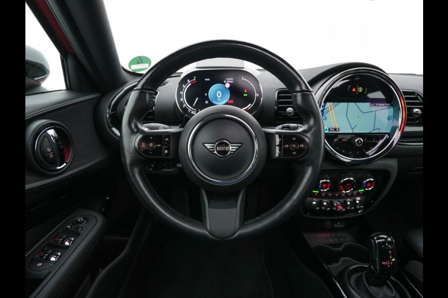 MINI Clubman 2.0 Cooper S ALL4 Premier Plus JCW (INCL-BTW) Aut * PANO | LEATHER | FULL-LED | HEATED-SPORTSEATS | DIGI-COCKPIT | AMBIENT-LIGHT | PRIVACY-GLASS | HEAD-UP | PDC | CAMERA | DAB  | KEYLESS | TOWBAR | 18"ALU*