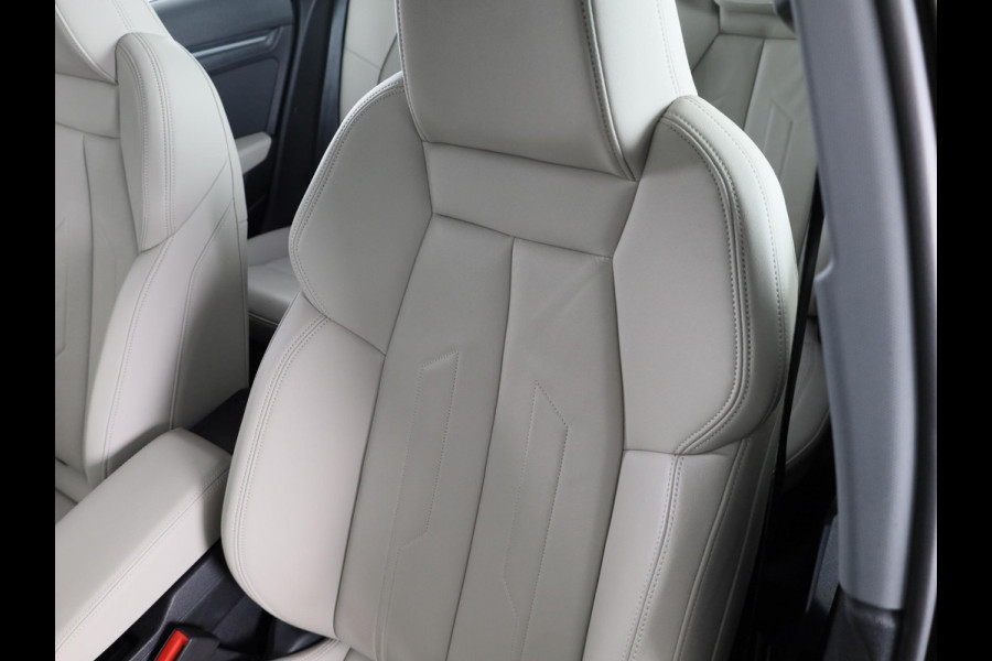 Audi A3 Sportback 35 TFSI Business edition 150 pk S-tronic | Navigatie | Parkeersensoren achter | Adaptieve cruise control | Lederen bekleding | Apple Carplay/Android Auto |