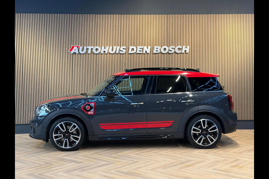 MINI Countryman Cooper S E ALL4 John Cooper Works. Pano - HK