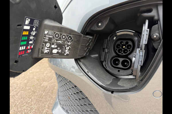 Mercedes-Benz Eqv 300 90 kWh - L3 Extra Lang - 2+3+3= 8 Persoons