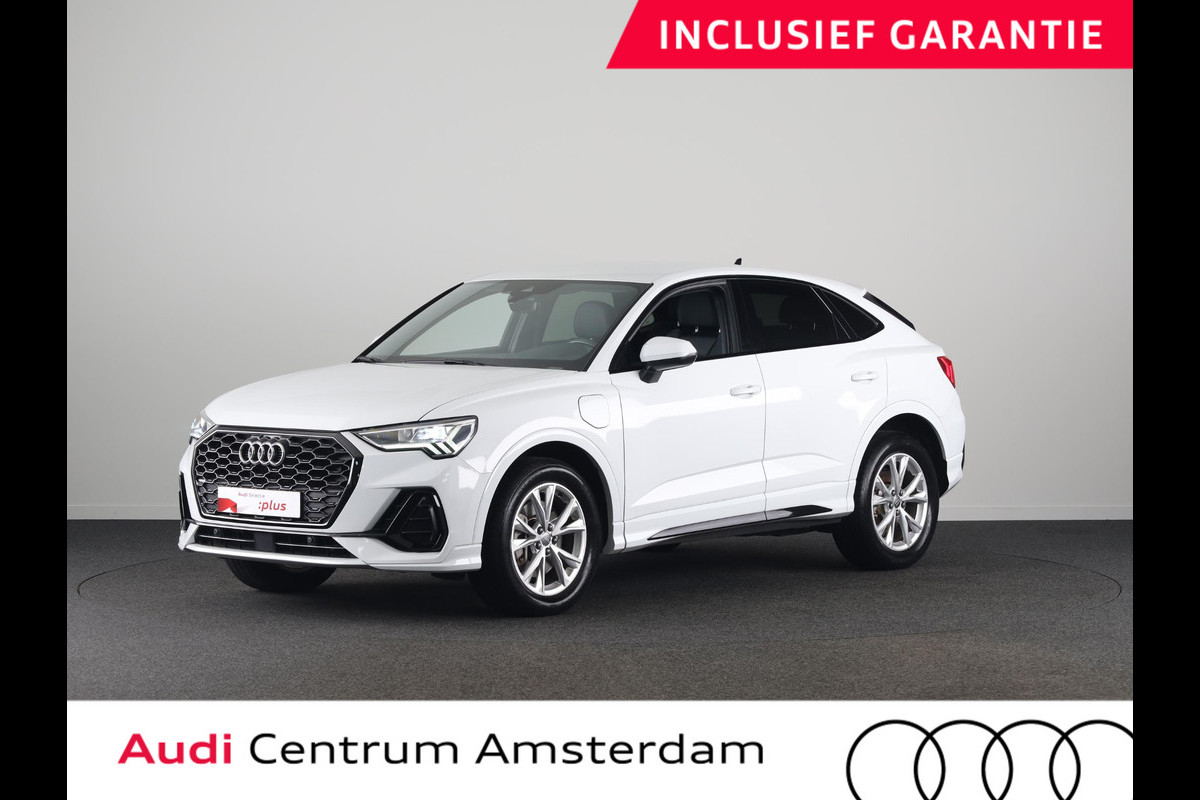 Audi Q3 Sportback 45 TFSI e S Edition 245pk | Lederen bekleding | Navigatie | Verwarmbare voorstoelen | Parkeercamera
