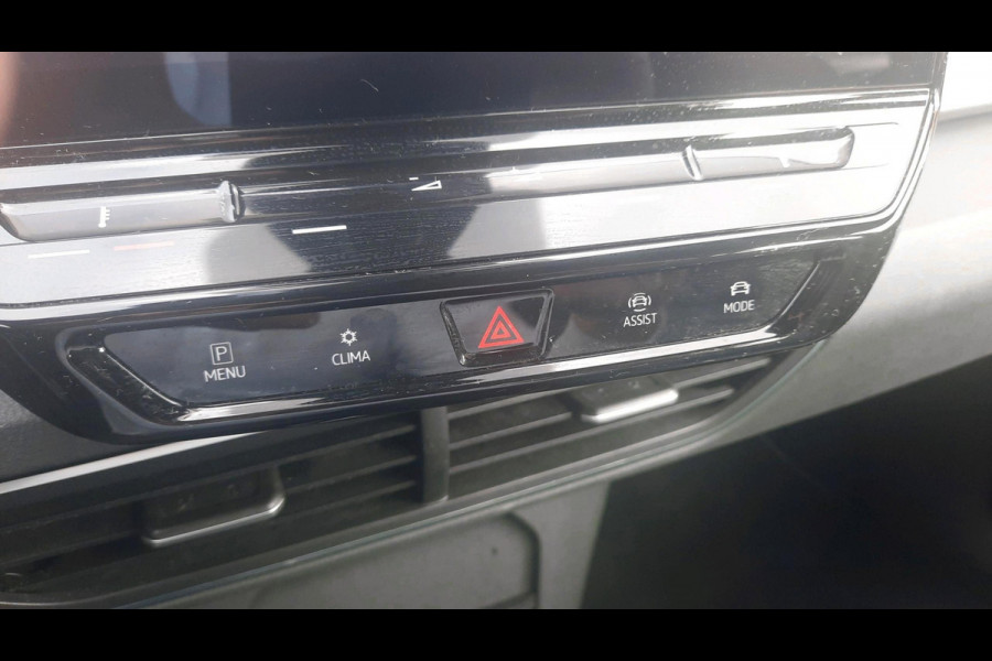 Volkswagen ID.3 204pk Pro Life 58 kWh Navigatie App Connect Parkeersensoren