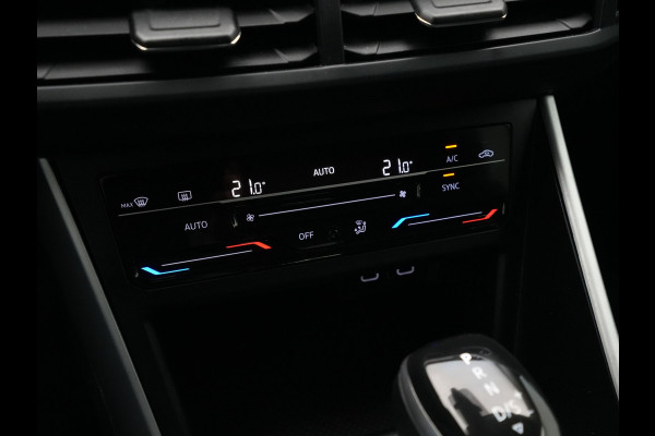 Volkswagen Polo 1.0 TSI 95pk DSG Life Camera Navigatie Carplay Keyless Digital Cockpit