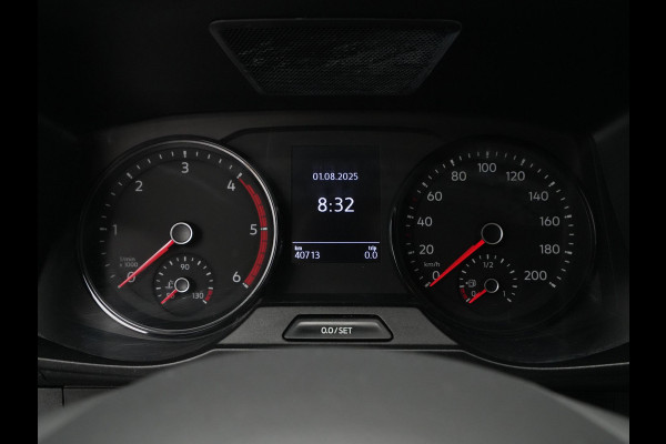 Volkswagen Crafter L3H2 2.0 TDI 140PK 3.0T Trendline / Trekhaak / Navigatie / Carplay / Cruise