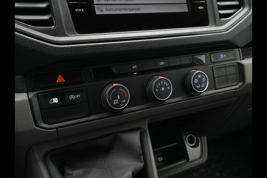 Volkswagen Crafter L3H2 2.0 TDI 140PK 3.0T Trendline / Trekhaak / Navigatie / Carplay / Cruise