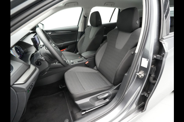 Škoda Octavia Combi 1.0 TSI 110pk Business Edition Trekhaak Navigatie Keyless Clima