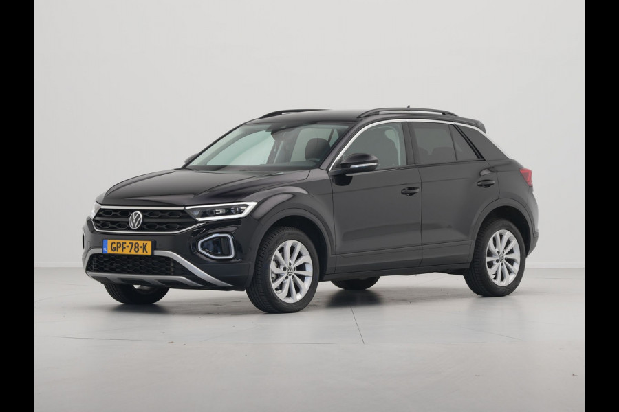 Volkswagen T-Roc 1.5 TSI 150pk DSG Navigatie Camera Acc Carplay Parkassist