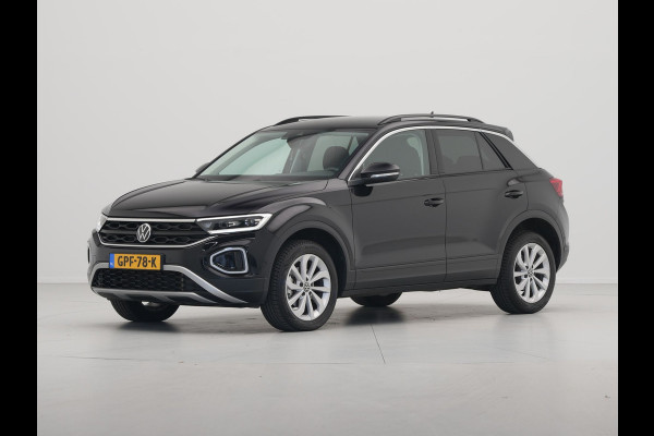 Volkswagen T-Roc 1.5 TSI 150pk DSG Navigatie Camera Acc Carplay Parkassist