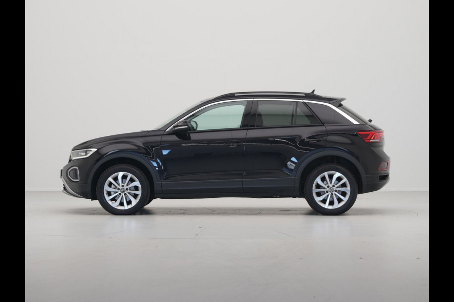 Volkswagen T-Roc 1.5 TSI 150pk DSG Navigatie Camera Acc Carplay Parkassist