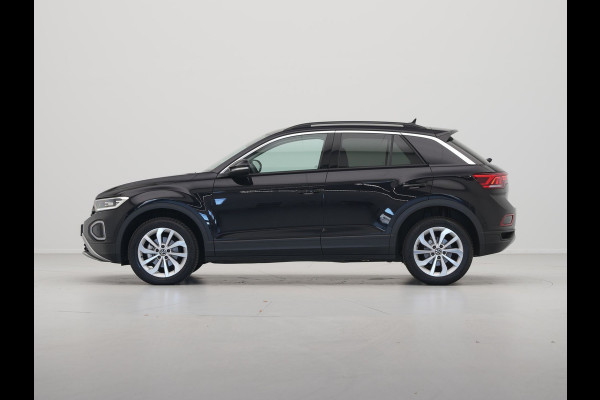 Volkswagen T-Roc 1.5 TSI 150pk DSG Navigatie Camera Acc Carplay Parkassist
