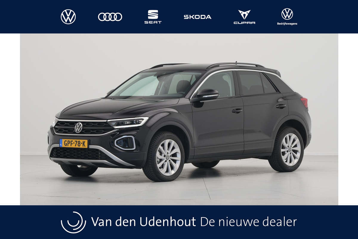 Volkswagen T-Roc 1.5 TSI 150pk DSG Navigatie Camera Acc Carplay Parkassist