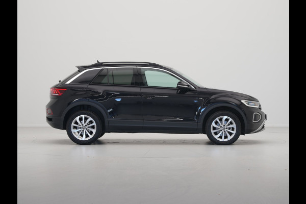 Volkswagen T-Roc 1.5 TSI 150pk DSG Navigatie Camera Acc Carplay Parkassist