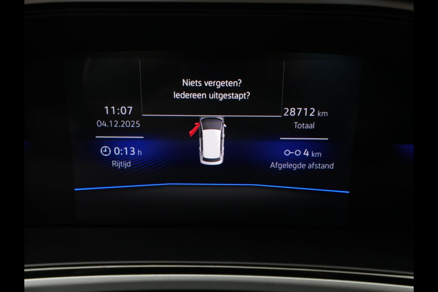 Volkswagen T-Roc 1.5 TSI 150pk DSG Navigatie Camera Acc Carplay Parkassist