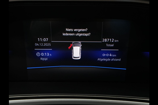 Volkswagen T-Roc 1.5 TSI 150pk DSG Navigatie Camera Acc Carplay Parkassist