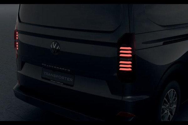 Volkswagen Transporter L2H1 2.0 TDI 150PK Style-Intro / Direct leverbaar / BPM-vrij