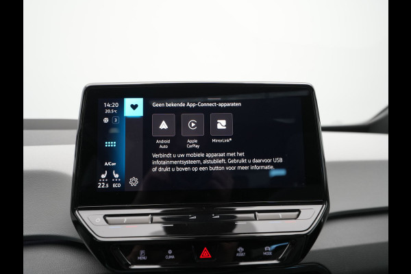 Volkswagen ID.3 First Max 58 kWh 204pk Trekhaak Navigatie Camera Stoelverwarming Side ass.