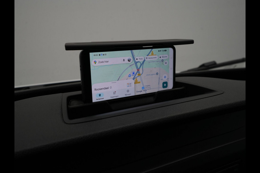 Ford Transit Dubbele Cabine Pick-Up 310 2.0 TDCI 96kW 130PK L2H1 Ambiente Airco Bluetooth Trekhaak 7 persoons