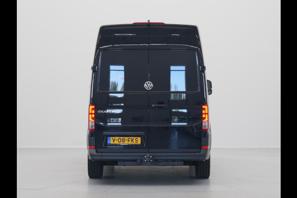 Volkswagen Crafter L3H3 2.0 TDI 140pk 3.5T Exclusive-Edition / Trekhaak / Navigatie / Camera / Acc / Pdc / Stoel/Stuurverwarming / Carplay
