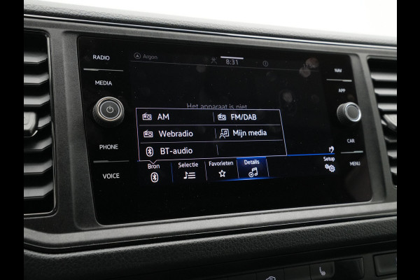 Volkswagen Crafter L3H3 2.0 TDI 140PK 3.5T Highline / Trekhaak / Betimmering /Carplay / Camera