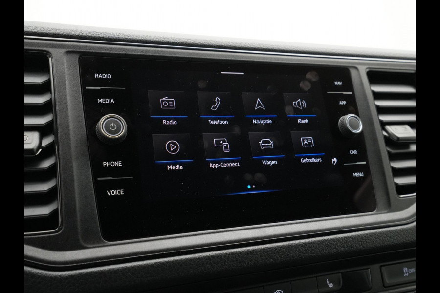 Volkswagen Crafter L3H3 2.0 TDI 140PK 3.5T Highline / Trekhaak / Betimmering /Carplay / Camera