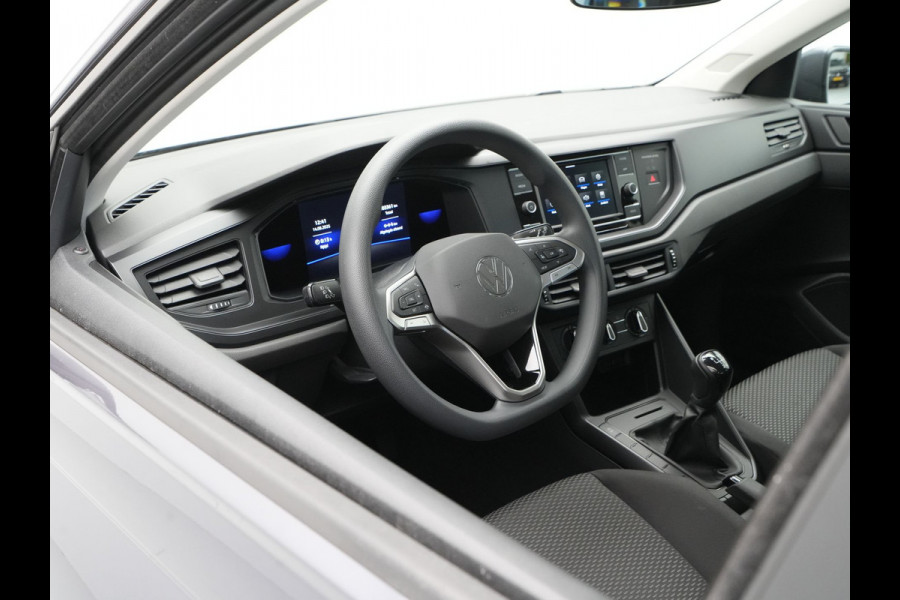 Volkswagen Polo 1.0 TSI 95pk Navi via App Cruise Airco Lichtsensor