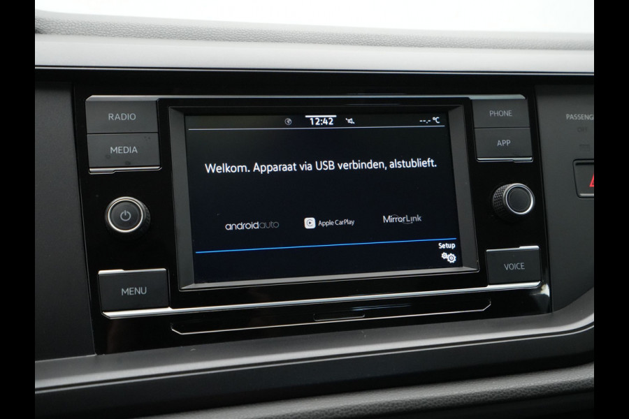 Volkswagen Polo 1.0 TSI 95pk Navi via App Cruise Airco Lichtsensor