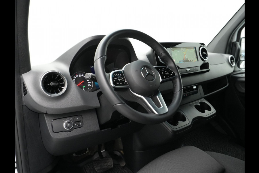 Mercedes-Benz Sprinter Dubbele Cabine 319 2.0 CDI 140kW 190PK L3H3 AUT Navigatie Trekhaak Camera Stoelverwarming
