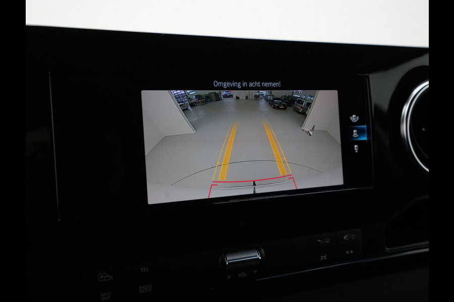 Mercedes-Benz Sprinter Dubbele Cabine 319 2.0 CDI 140kW 190PK L3H3 AUT Navigatie Trekhaak Camera Stoelverwarming