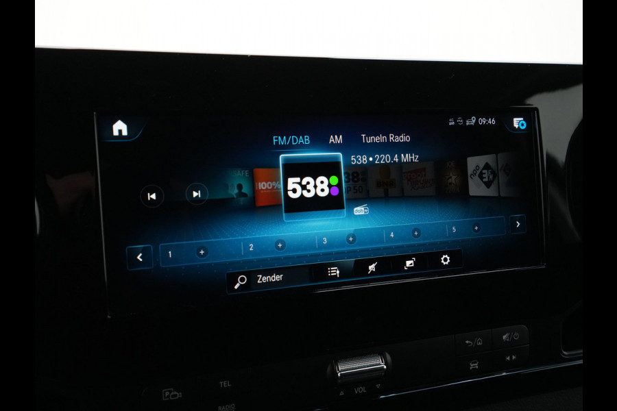 Mercedes-Benz Sprinter Dubbele Cabine 319 2.0 CDI 140kW 190PK L3H3 AUT Navigatie Trekhaak Camera Stoelverwarming