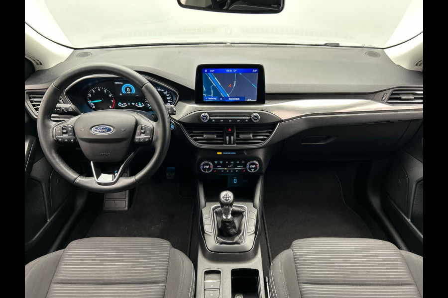 Ford Focus 1.0 EcoBoost Business | Stoel/Stuur Verwarming | Navigatie | Lichtmetaal | Camera