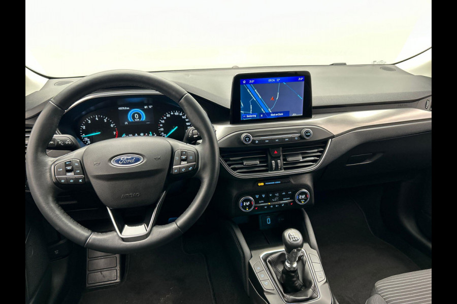 Ford Focus 1.0 EcoBoost Business | Stoel/Stuur Verwarming | Navigatie | Lichtmetaal | Camera