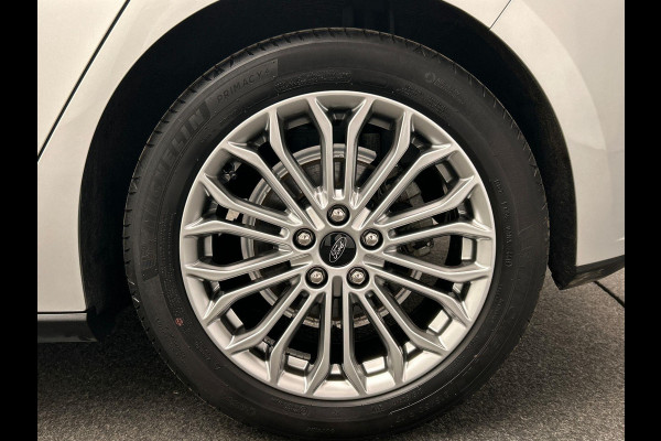 Ford Focus 1.0 EcoBoost Business | Stoel/Stuur Verwarming | Navigatie | Lichtmetaal | Camera